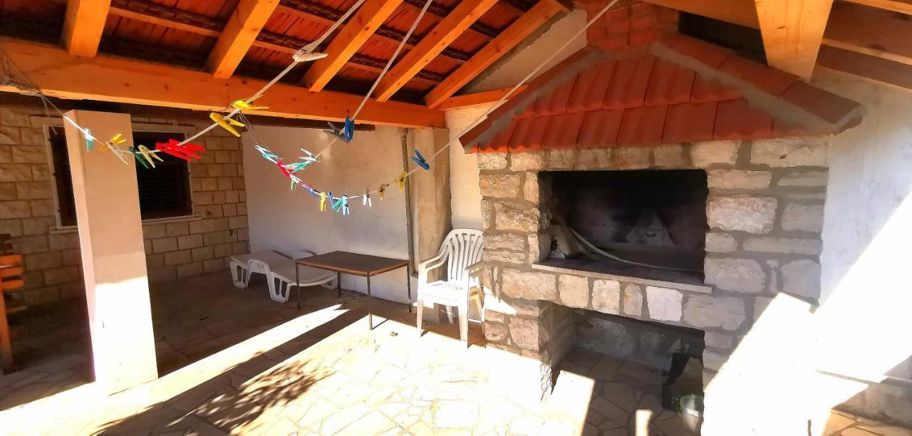 דירות Big House For 14 People In Centre Of לומבארדה מראה חיצוני תמונה