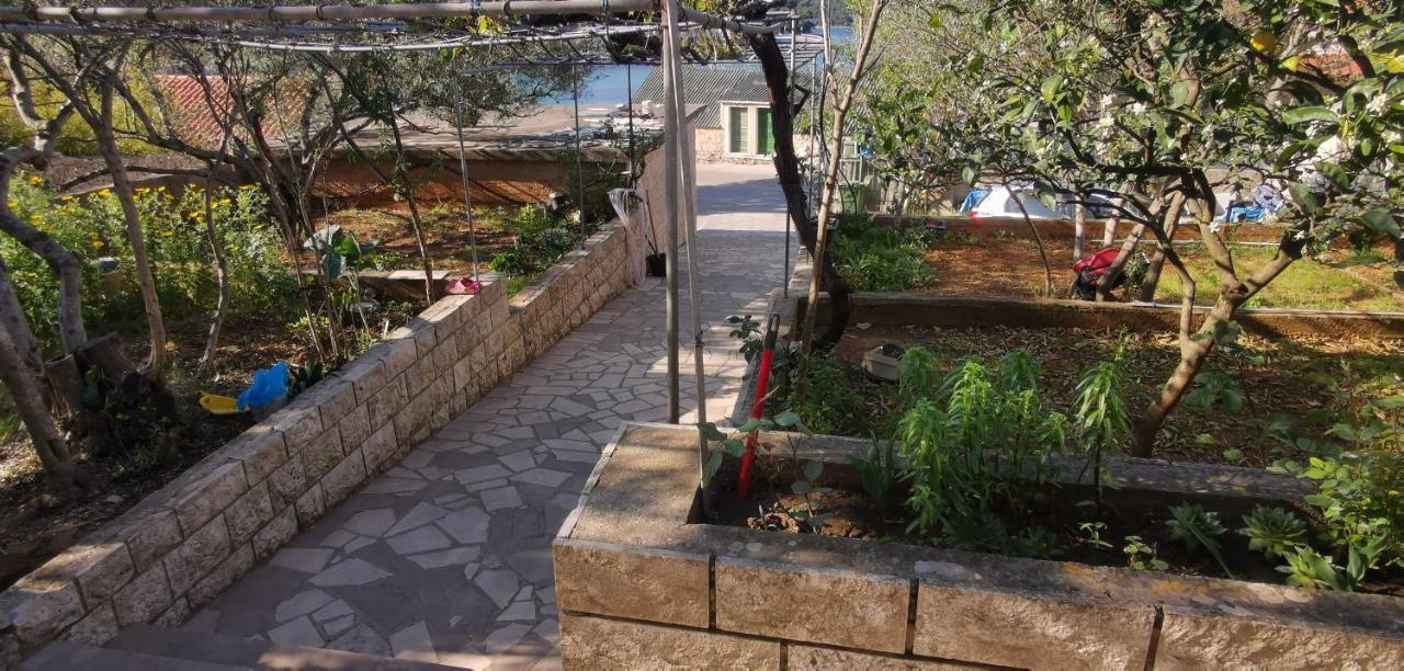 דירות Big House For 14 People In Centre Of לומבארדה מראה חיצוני תמונה